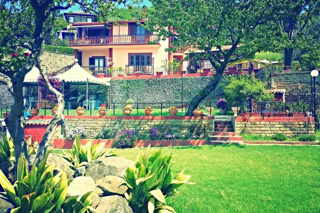 La Cupoletta -Holiday House - Gilda เตรวินญาโน โรมาโน ภายนอก รูปภาพ