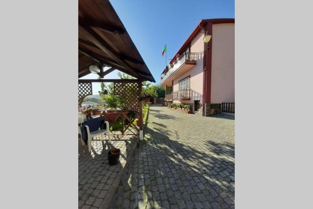 La Cupoletta -Holiday House - Gilda เตรวินญาโน โรมาโน ภายนอก รูปภาพ